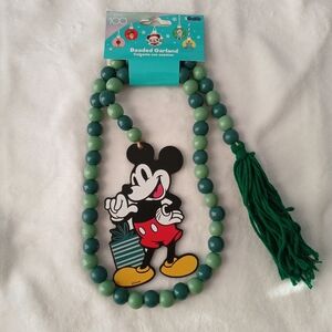 Mickey Mouse Wood Bead Christmas Garland Holiday Decoration 41 inch long.